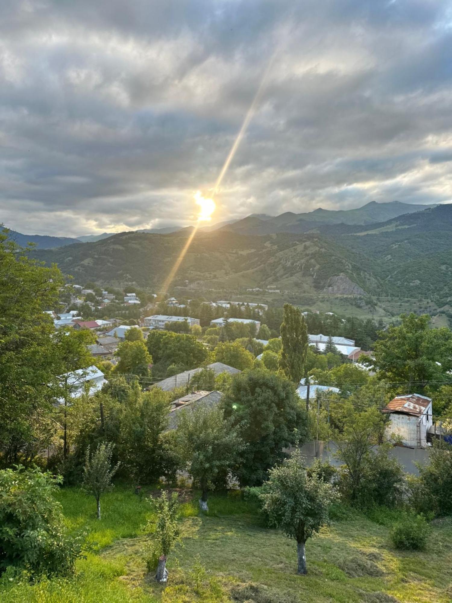 Hotel Deghceni Clubhouse Dilijan Esterno foto
