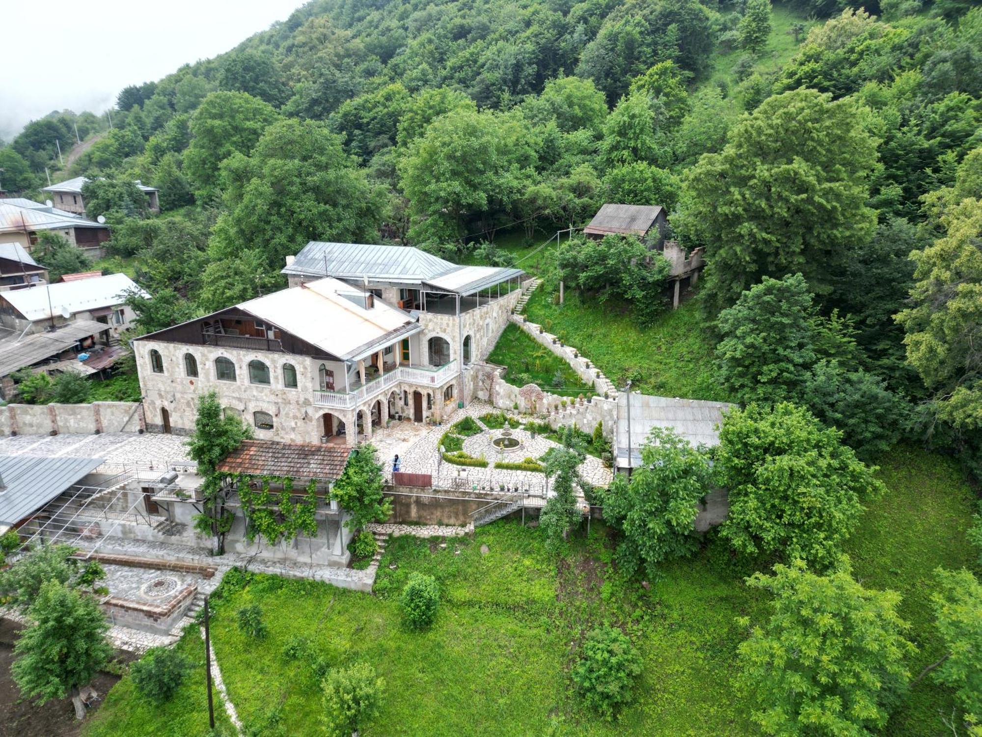 Hotel Deghceni Clubhouse Dilijan Esterno foto